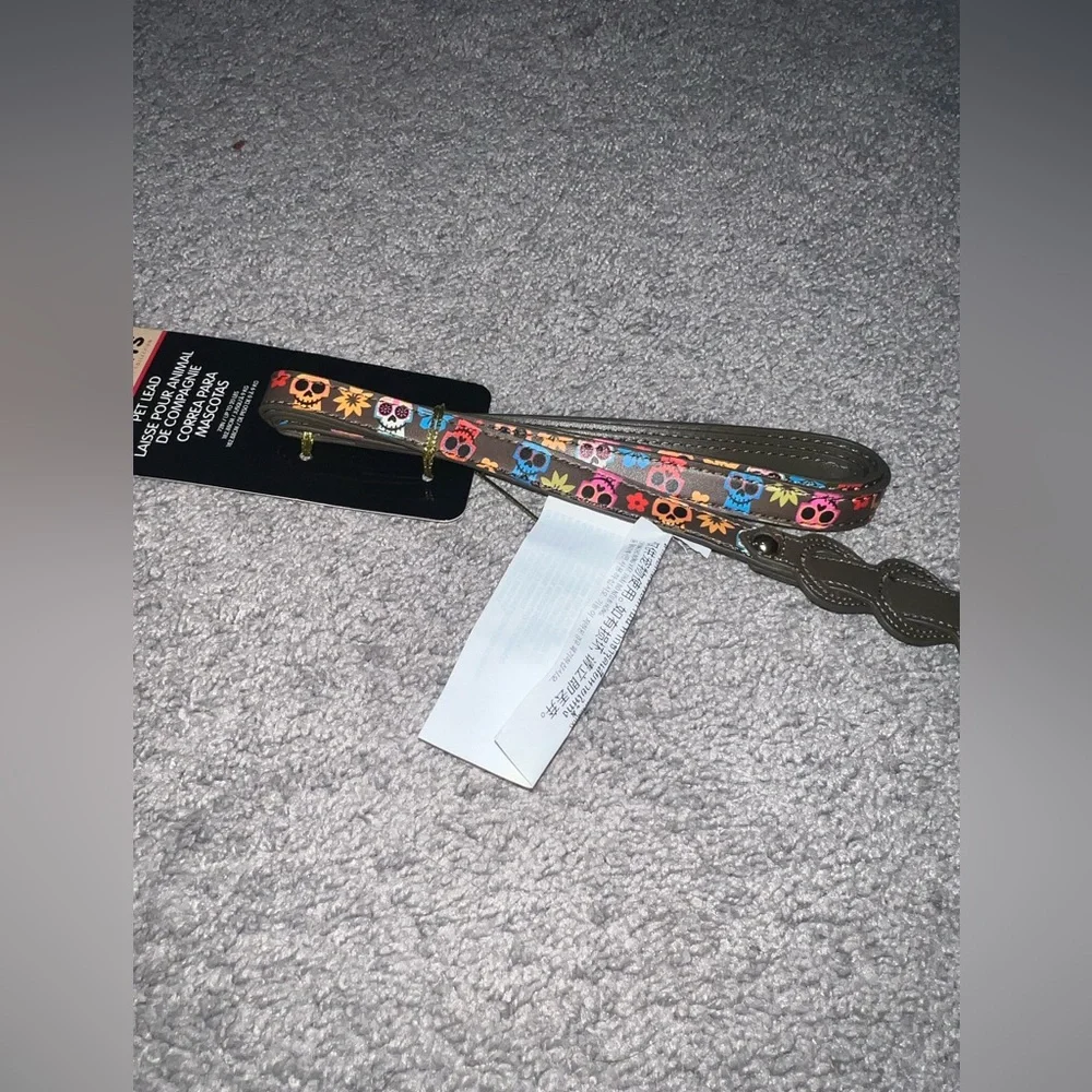 Disney Tails Dog Leash with Colorful Icons